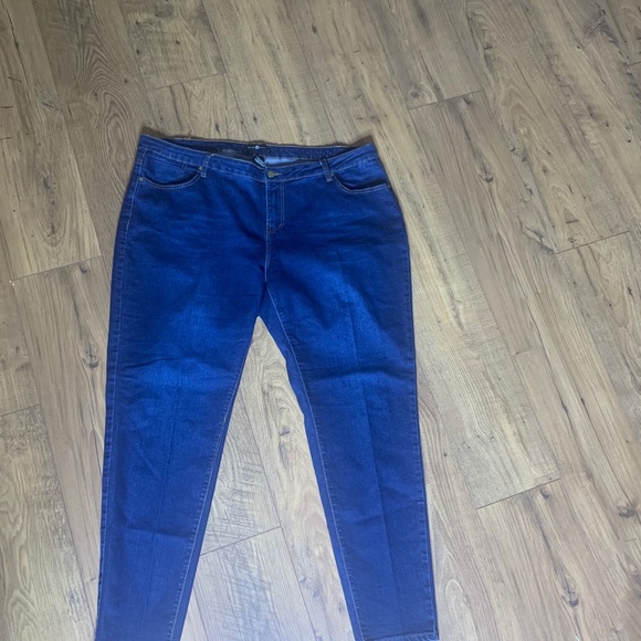 Blue ID Entity Identity Jeans Sz 20W Plus Size - Picture 2 of 9